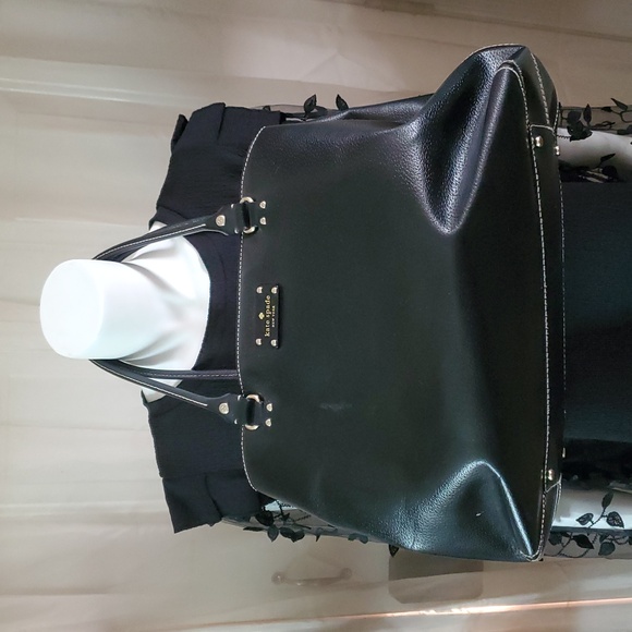 Kate Spade Cow Leather Black Bag. - Picture 2 of 15